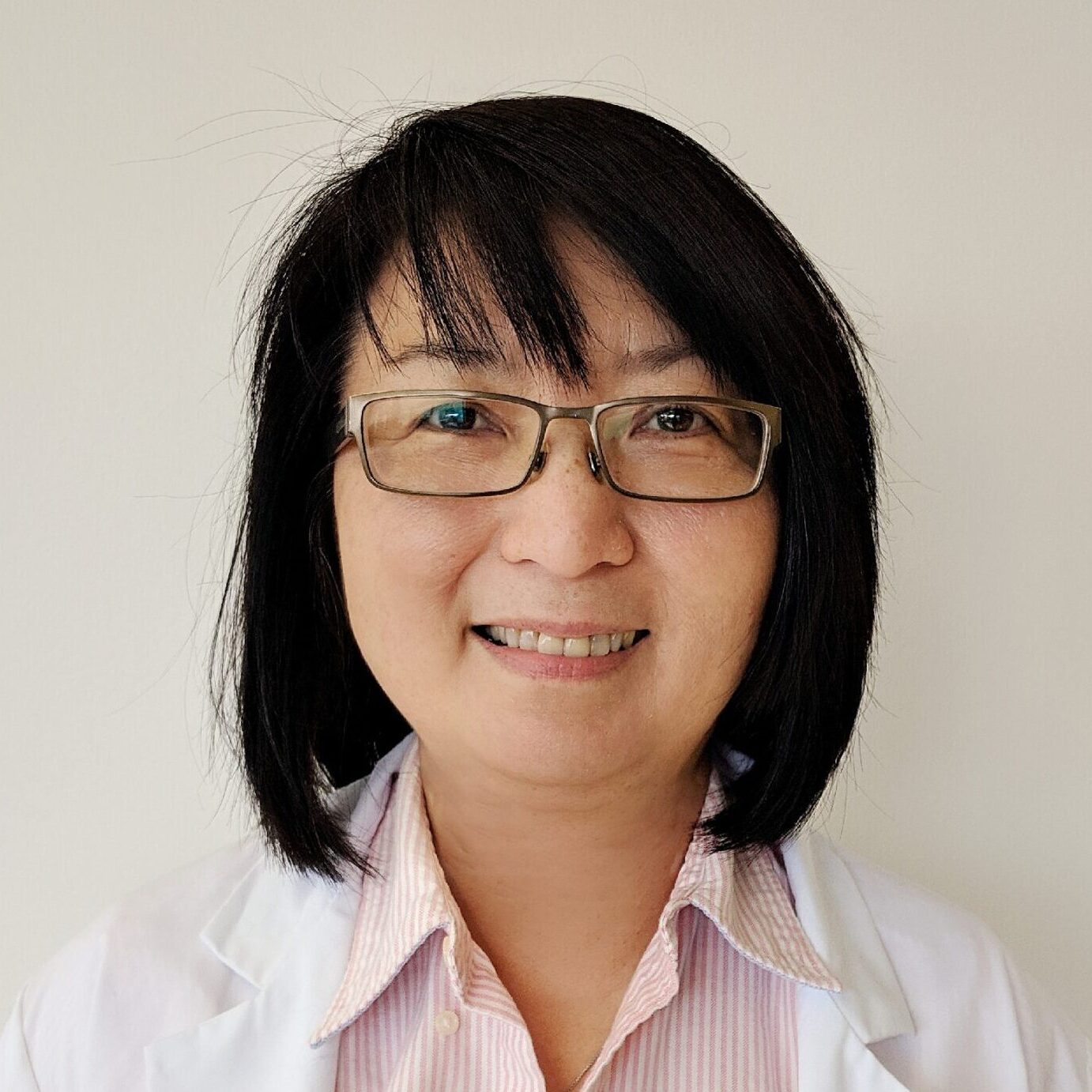 {"Version":"1.0.0","BeautyInfo":{"IsAIBeauty":false,"IsOldBeauty":true,"SwitchMedicatedAcne":false,"IsBrightEyes":true,"IsReduceBlackEyes":true,"IsSharpen":false,"OldBeautyCount":1,"OldBeautyValue":"[0.352]"},"FaceliftInfo":{"IsChangeFacelift":false,"IsChangeThinFace":true,"IsChangeEyeLift":true,"IsChangeFaceChin":false,"IsChangeNose":false,"IsChangeMouth":false},"FilterInfo":{"IsUseFilter":true,"FilterCount":1,"FilterValueList":"[0.8]"},"ARInfo":{"IsUseAR":false},"MakeupInfo":{"IsUseMakeup":false},"HandlerInfo":{"AppName":2}}